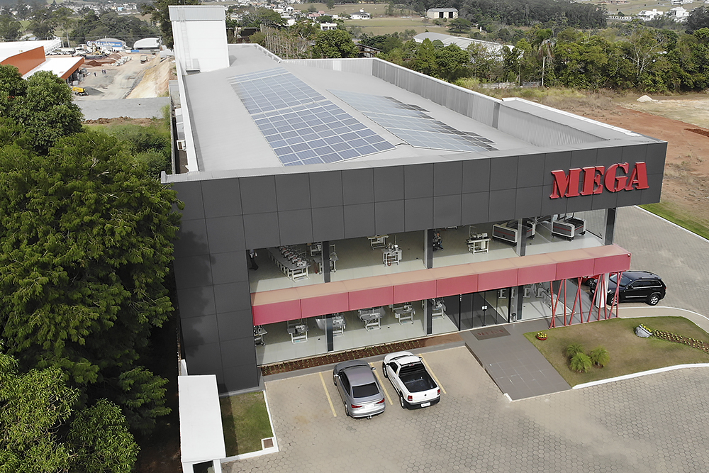 Imagem do projeto Mega Máquinas inova e adota sistema fotovoltaico da Volts Engenharia